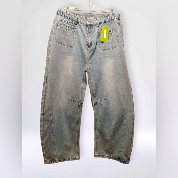 New Collection Denim - NWT Women’s Wide Leg Banana Jeans Light Wash Blue Size XL